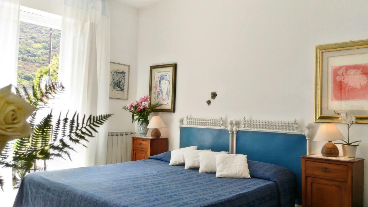 Villa Vista Mare Mela ليباري المظهر الخارجي الصورة